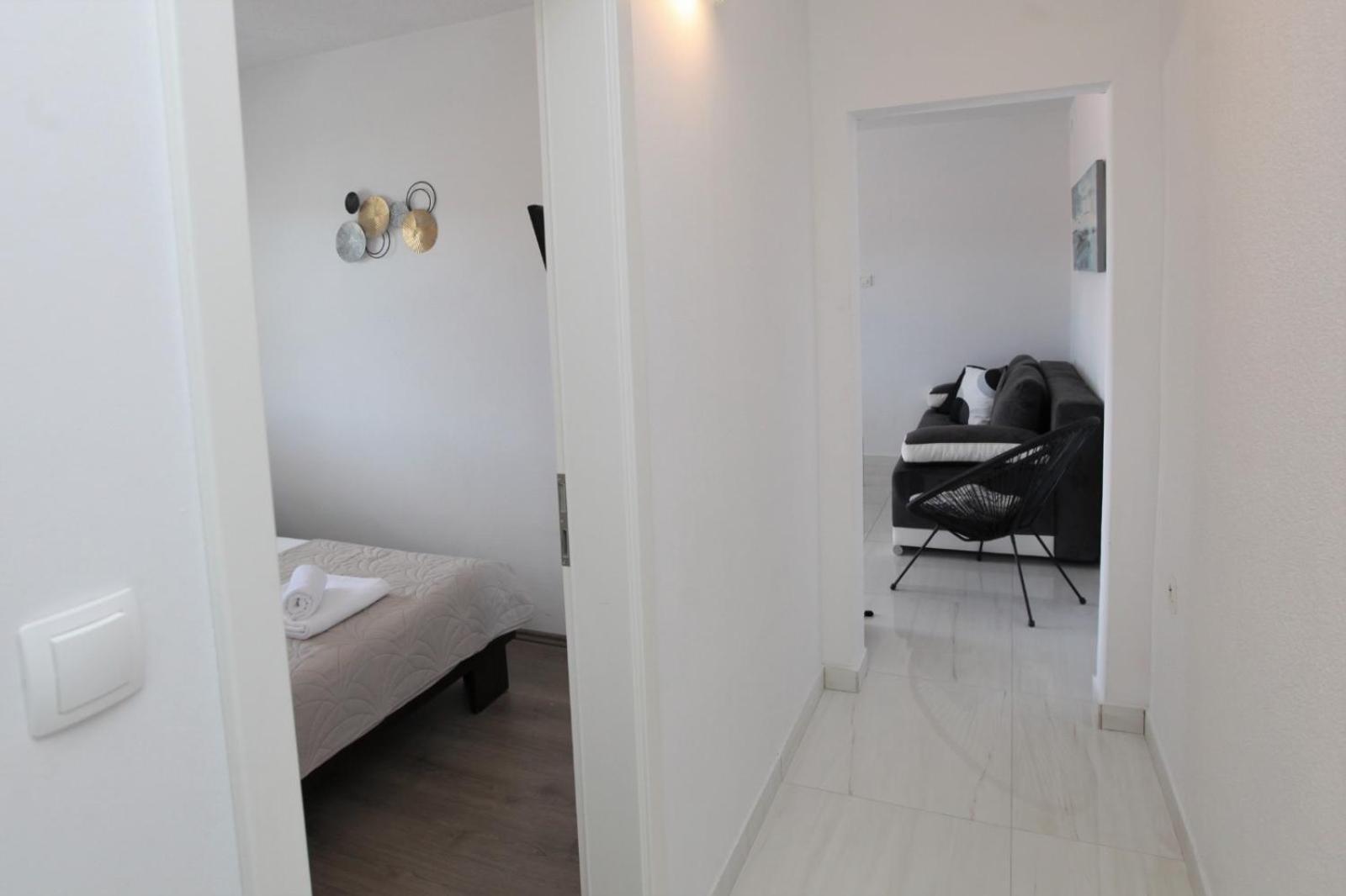 Apartment With Terrace And Sea View - Lucic Trogir Exterior foto