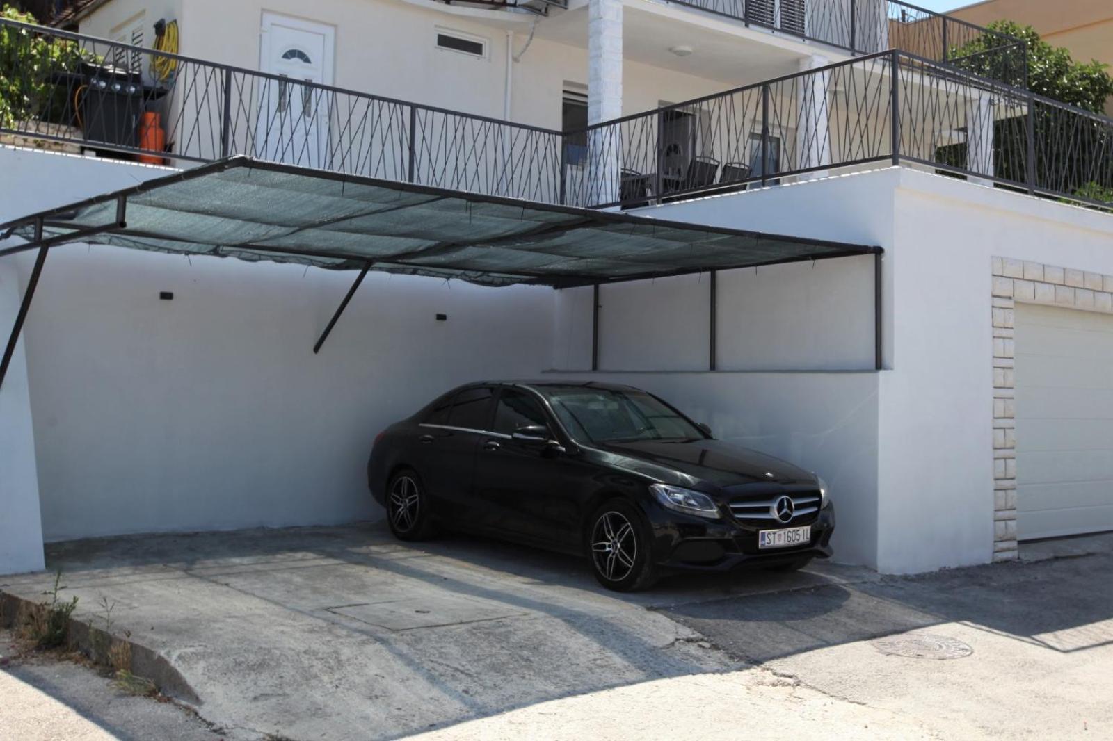 Apartment With Terrace And Sea View - Lucic Trogir Exterior foto